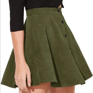 Abercrombie & Fitch Moss Green Button Up Skirt
